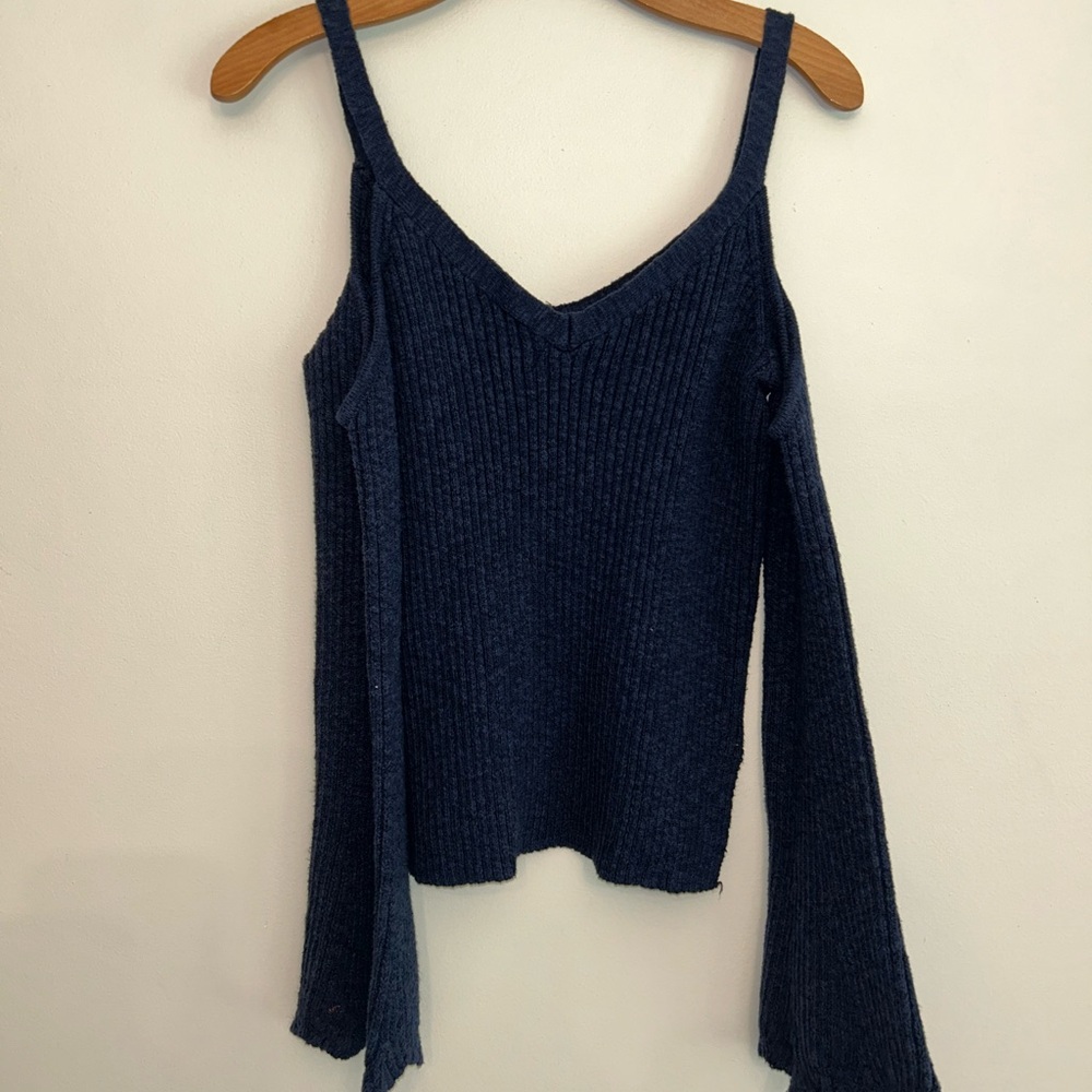 Aeropostale Navy Blue Ribbed Knit Sweater